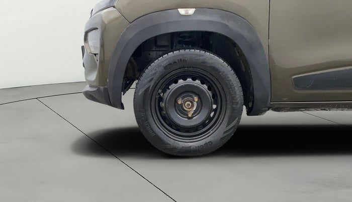 2020 Renault Kwid RXL, Petrol, Manual, 97,788 km, Left Front Wheel