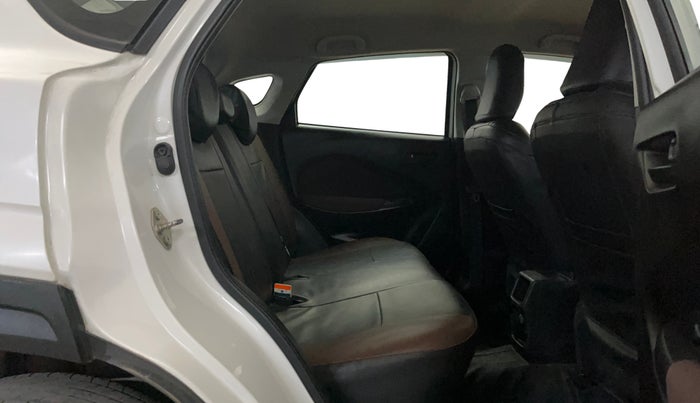 2024 Maruti FRONX SIGMA 1.2 MT, Petrol, Manual, 30,136 km, Right Side Rear Door Cabin