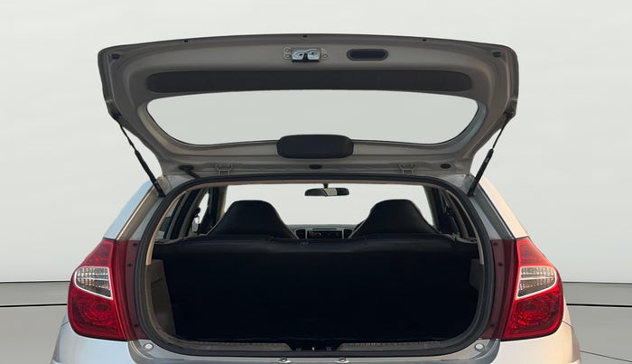 2012 Hyundai i10 ERA 1.1, Petrol, Manual, 97,752 km, Boot Door Open