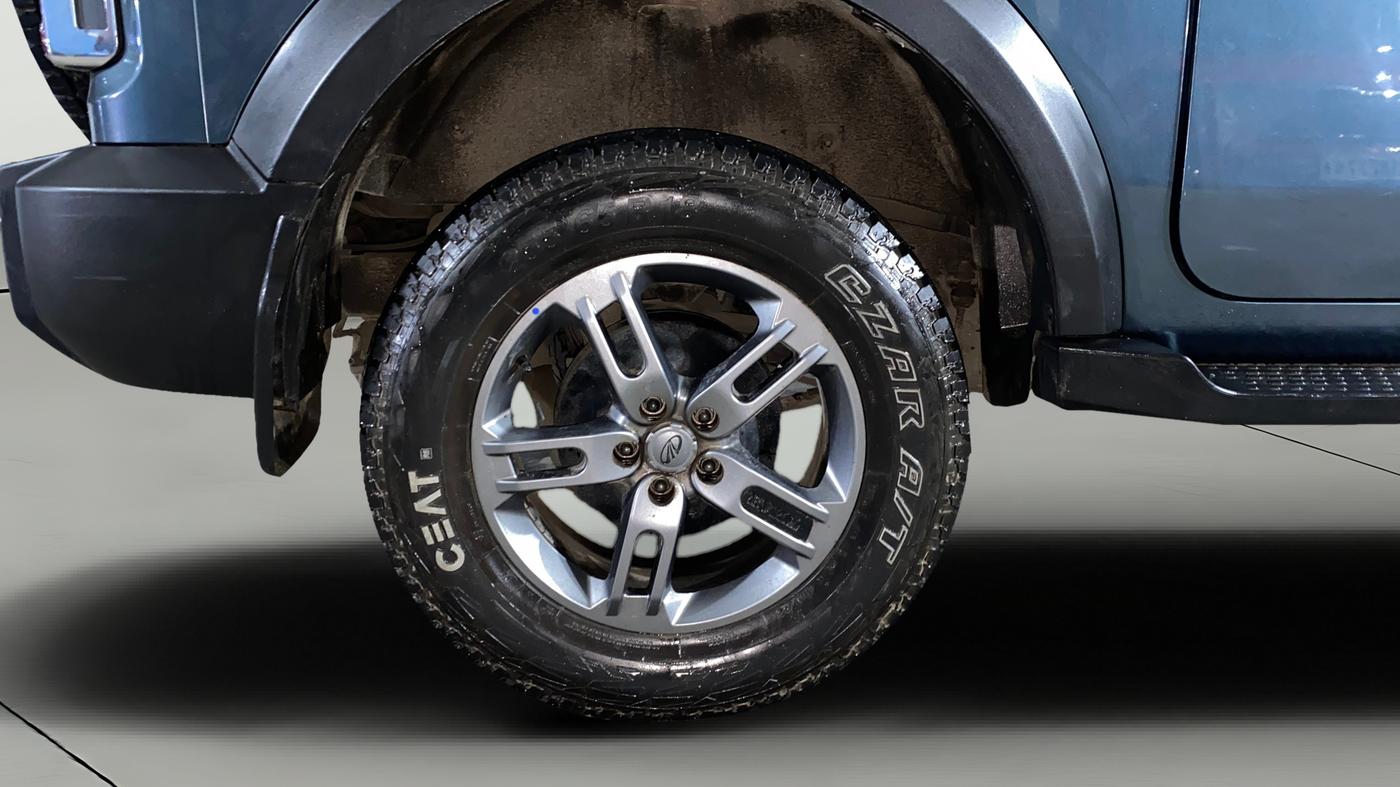 2021 Mahindra Thar LX HT PETROL 4WD MT, Petrol, Manual, 8,520 km, Right Rear Wheel