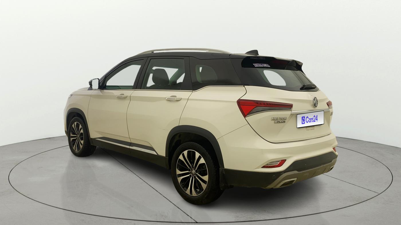 2022 MG HECTOR PLUS SHARP 1.5 PETROL TURBO DCT 6-STR DUAL TONE, Petrol, Automatic, 73,561 km, Left Back Diagonal