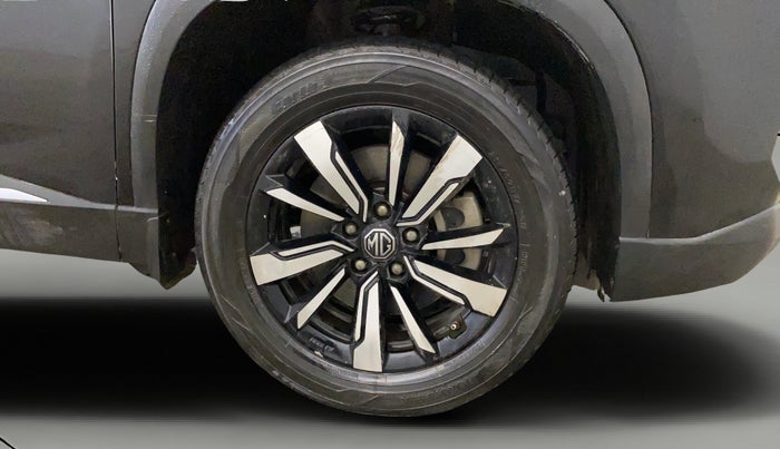 2019 MG HECTOR SMART 1.5 DCT PETROL, Petrol, Automatic, 77,561 km, Right Front Wheel