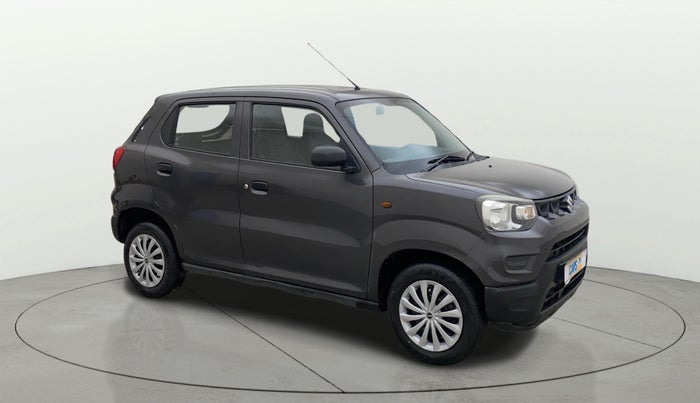 2019 Maruti S PRESSO VXI AMT, Petrol, Automatic, 14,522 km, Right Front Diagonal