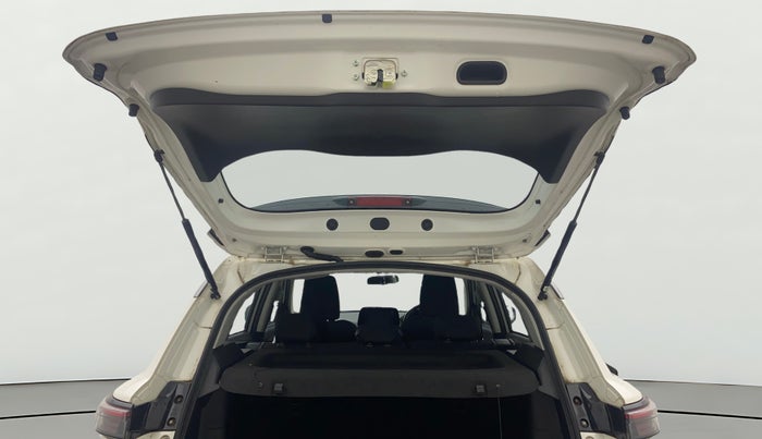 2023 Maruti Grand Vitara DELTA SMART HYBRID AT, Petrol, Automatic, 27,347 km, Boot Door Open