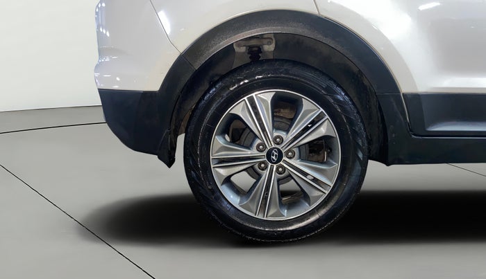 2017 Hyundai Creta SX PLUS AT 1.6 DIESEL, Diesel, Automatic, 92,929 km, Right Rear Wheel