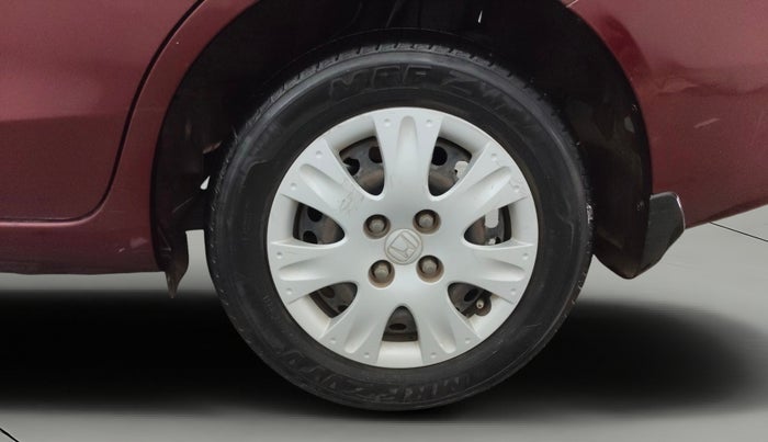 2015 Honda Amaze 1.2L I-VTEC S, Petrol, Manual, 68,154 km, Left Rear Wheel
