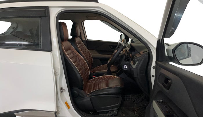 2022 Tata PUNCH ADVENTURE MT, Petrol, Manual, 42,144 km, Right Side Front Door Cabin