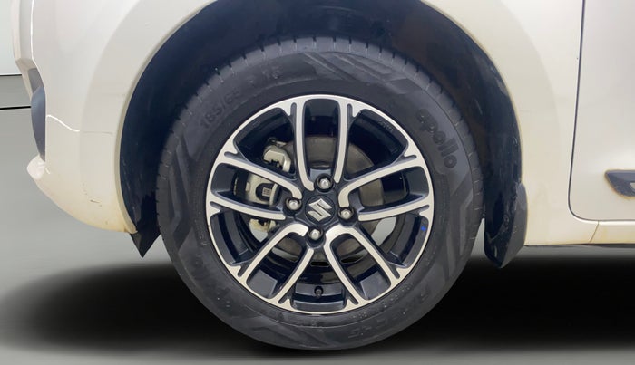 2023 Maruti Swift ZXI PLUS AMT DUAL TONE, Petrol, Automatic, 19,538 km, Left Front Wheel