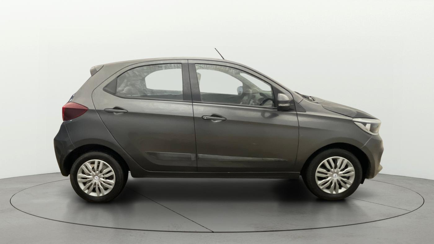 2021 Tata Tiago XZ PETROL, Petrol, Manual, 52,956 km, Right Side View