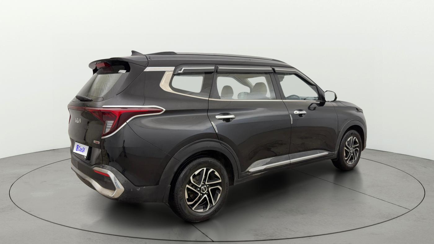 2022 KIA CARENS LUXURY PLUS 1.4 PETROL 7 STR, Petrol, Manual, 78,921 km, Right Back Diagonal