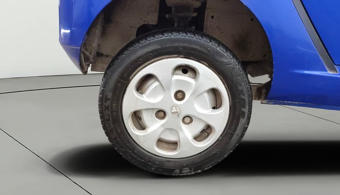 2016 Tata Nano TWIST XT, Petrol, Manual, 19,632 km, Right Rear Wheel