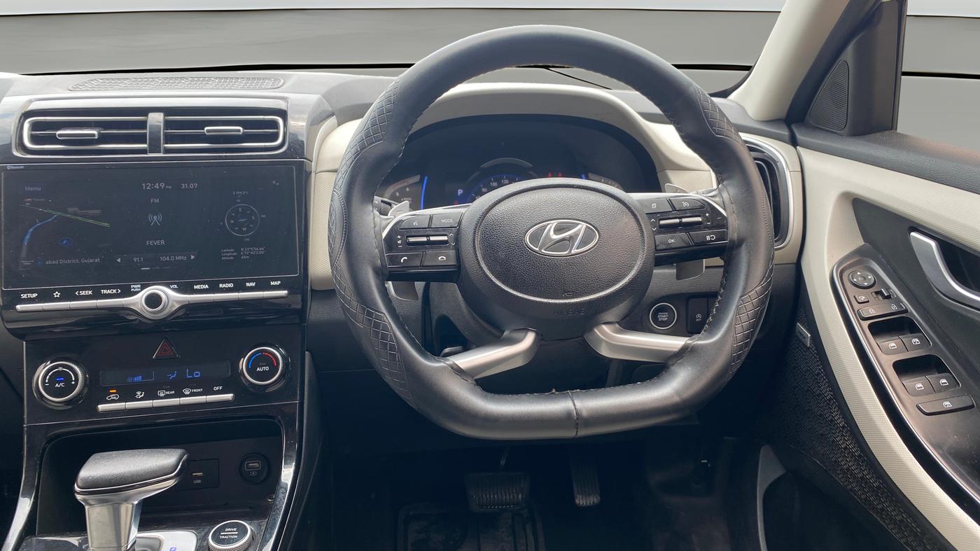 2023 Hyundai Creta SX (O) AT 1.5 DIESEL, Diesel, Automatic, 1,01,317 km, Steering Wheel Close Up