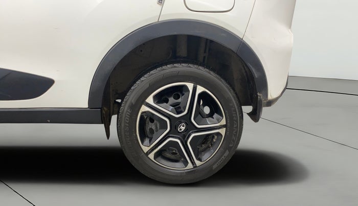 2022 Tata NEXON XM SUNROOF PETROL, Petrol, Manual, 14,184 km, Left Rear Wheel