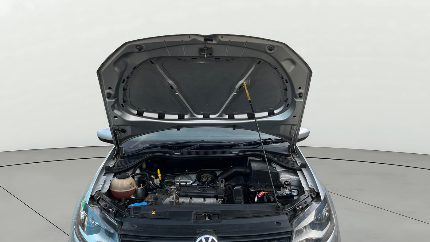 2018 Volkswagen Polo HIGHLINE1.2L, Petrol, Manual, 63,404 km, Open Bonet