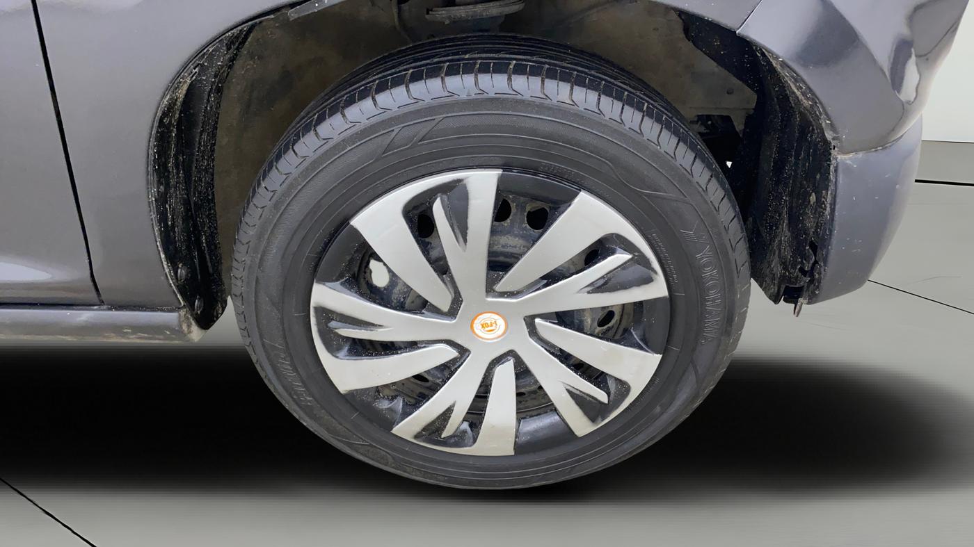 2022 Maruti S PRESSO VXI, Petrol, Manual, 69,592 km, Right Front Wheel