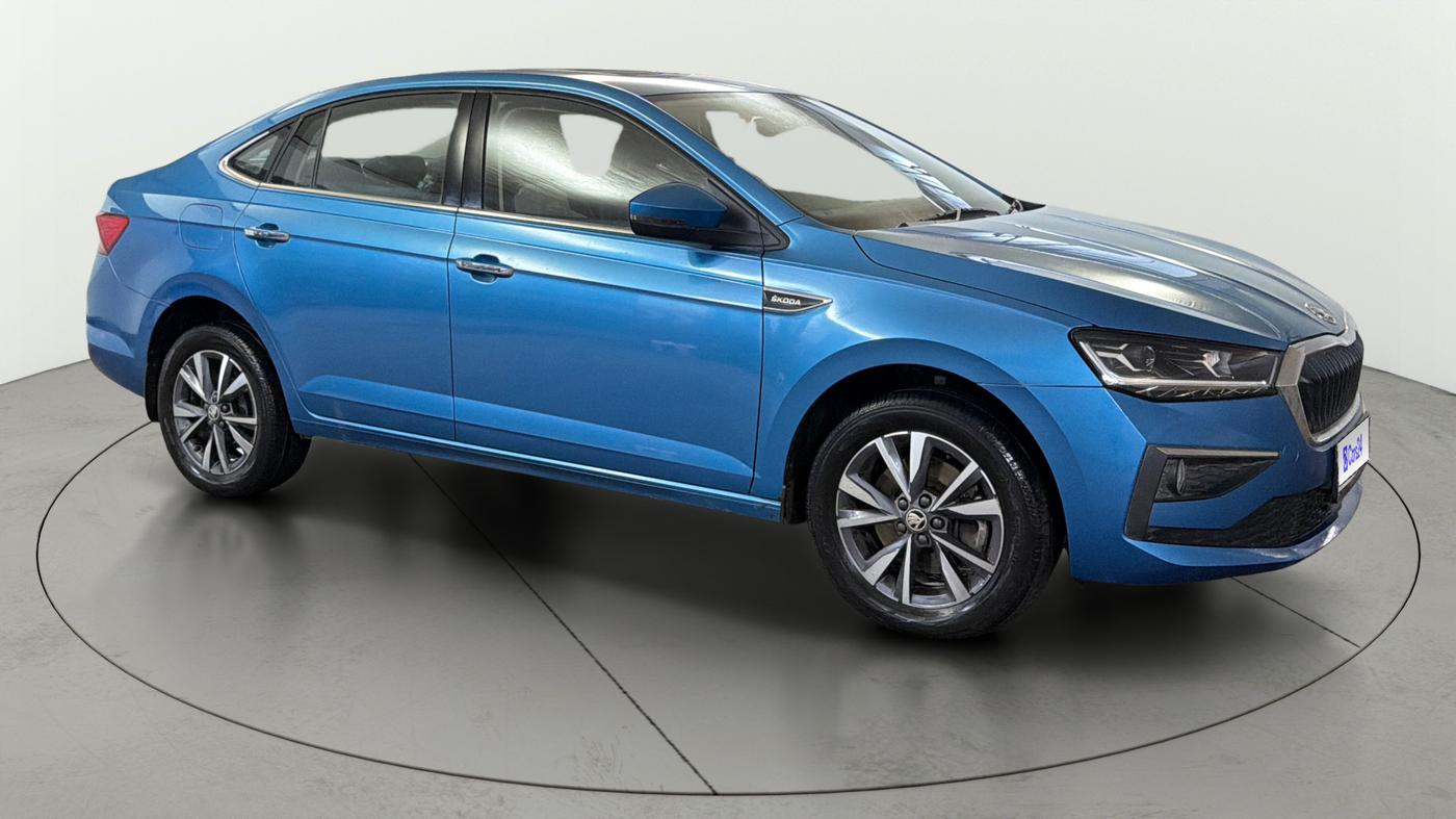 2024 Skoda SLAVIA Style Matte 1.5 TSI DSG, Petrol, Automatic, 26,000 km, Right Front Diagonal