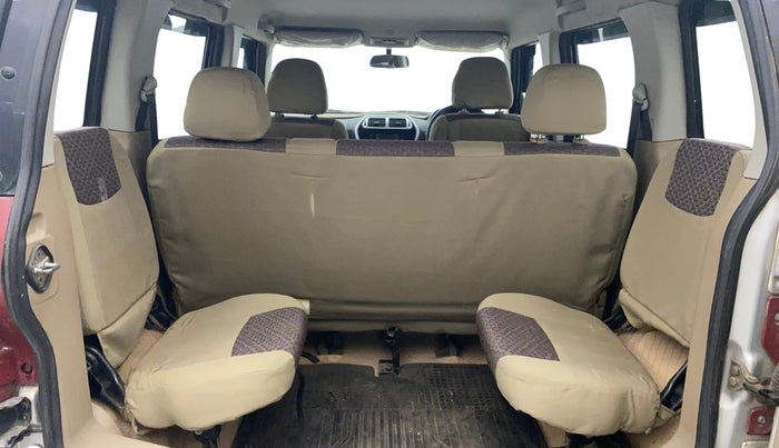 2015 Mahindra TUV300 T8, Diesel, Manual, 51,720 km, Third Seat Row ( optional )