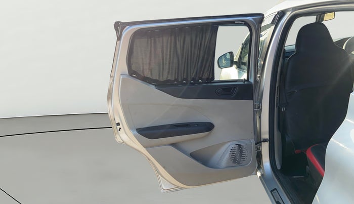 2022 Renault TRIBER RXT, CNG, Manual, 61,803 km, LHS Rear Door