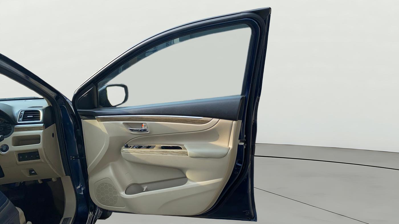 2022 Maruti Ciaz ALPHA  AT 1.5 SHVS PETROL, Petrol, Automatic, 40,947 km, RHS Front Door