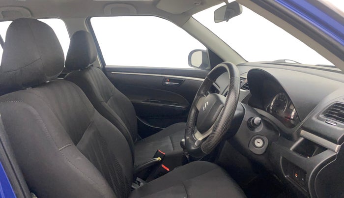 2013 Maruti Swift VXI, Petrol, Manual, 1,11,639 km, Right Side Front Door Cabin