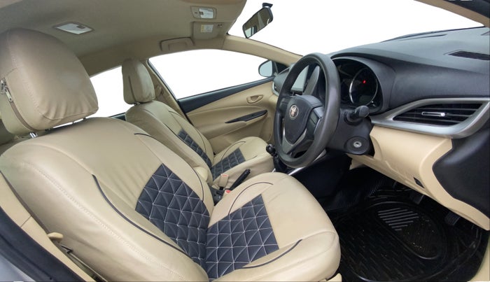 2019 Toyota YARIS J MT, Petrol, Manual, 1,27,430 km, Right Side Front Door Cabin