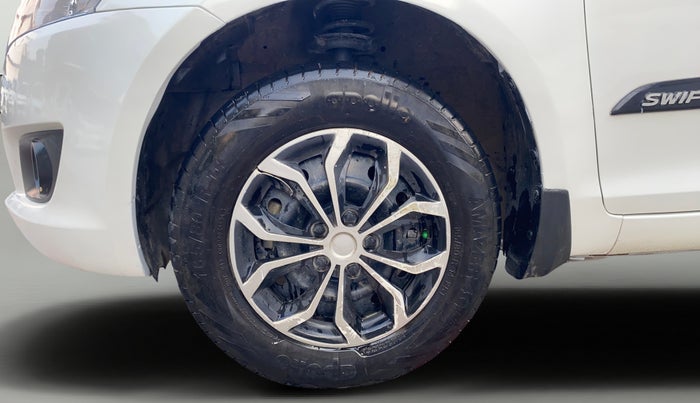 2013 Maruti Swift VXI, Petrol, Manual, 30,265 km, Left Front Wheel