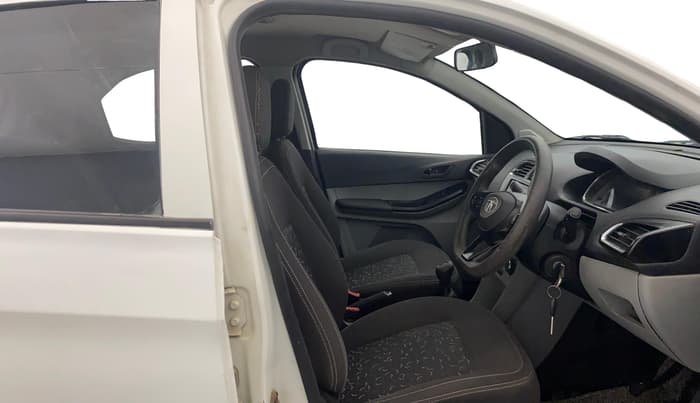 2020 Tata Tiago XT PETROL, Petrol, Manual, 73,250 km, Right Side Front Door Cabin