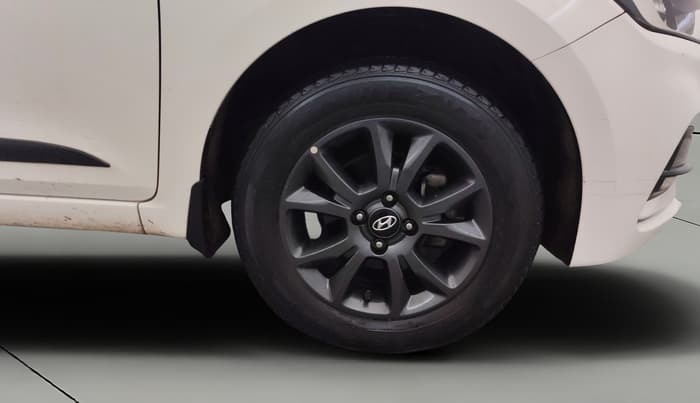 2018 Hyundai Elite i20 ASTA 1.2  CVT, Petrol, Automatic, 21,112 km, Right Front Wheel