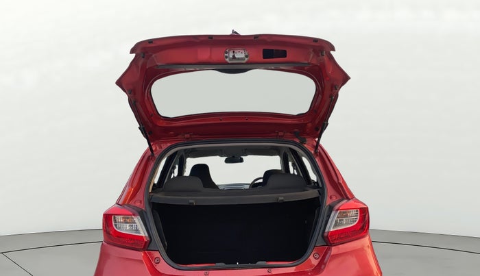 2016 Tata Tiago XT PETROL, Petrol, Manual, 82,724 km, Boot Door Open