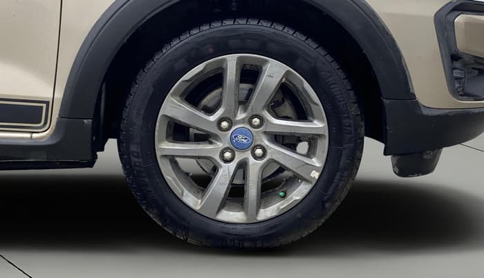 2018 Ford FREESTYLE TITANIUM PLUS 1.5 DIESEL, Diesel, Manual, 80,926 km, Right Front Wheel