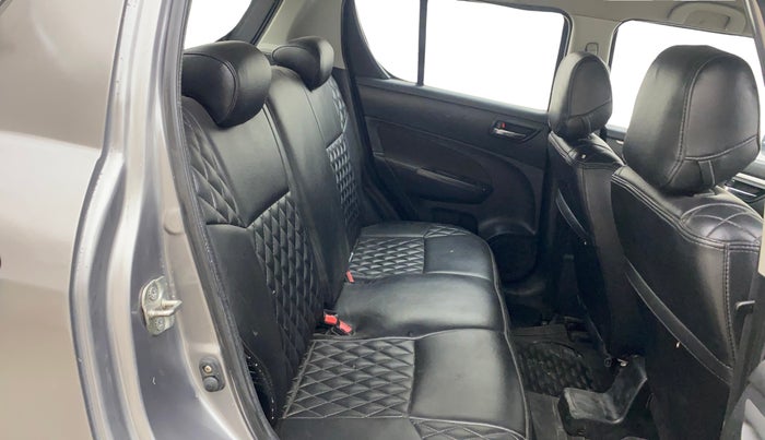 2016 Maruti Swift ZDI, Diesel, Manual, 1,37,997 km, Right Side Rear Door Cabin