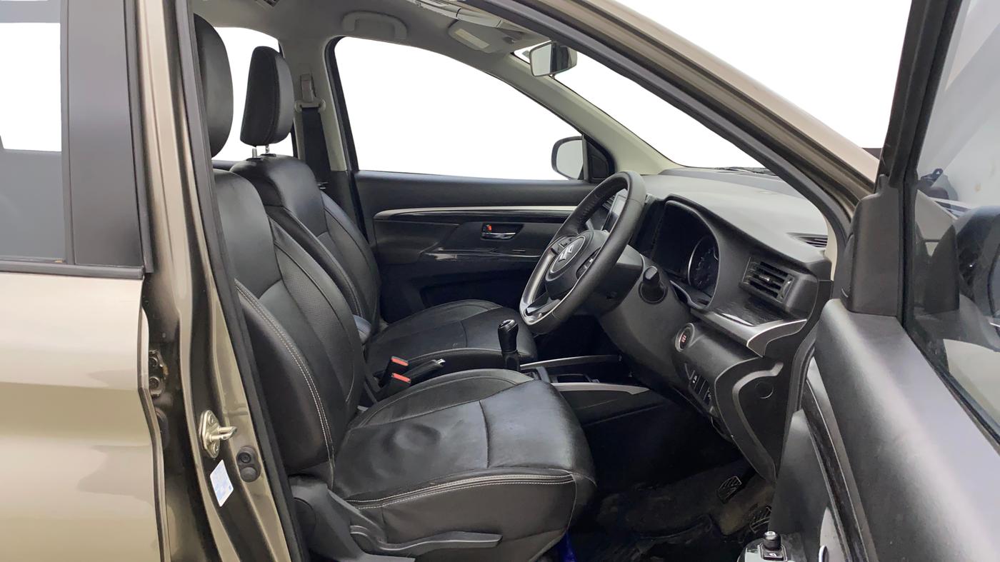 2021 Maruti XL6 ALPHA MT, Petrol, Manual, 28,412 km, Right Side Front Door Cabin