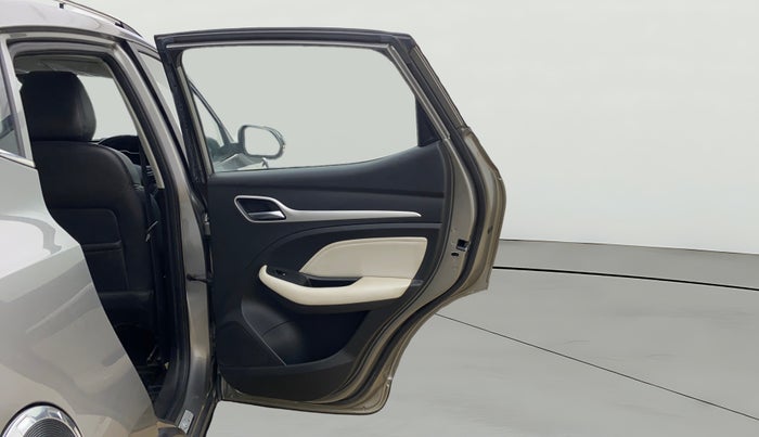 2022 MG ASTOR SHARP 1.5 MT, Petrol, Manual, 34,052 km, RHS Rear Door