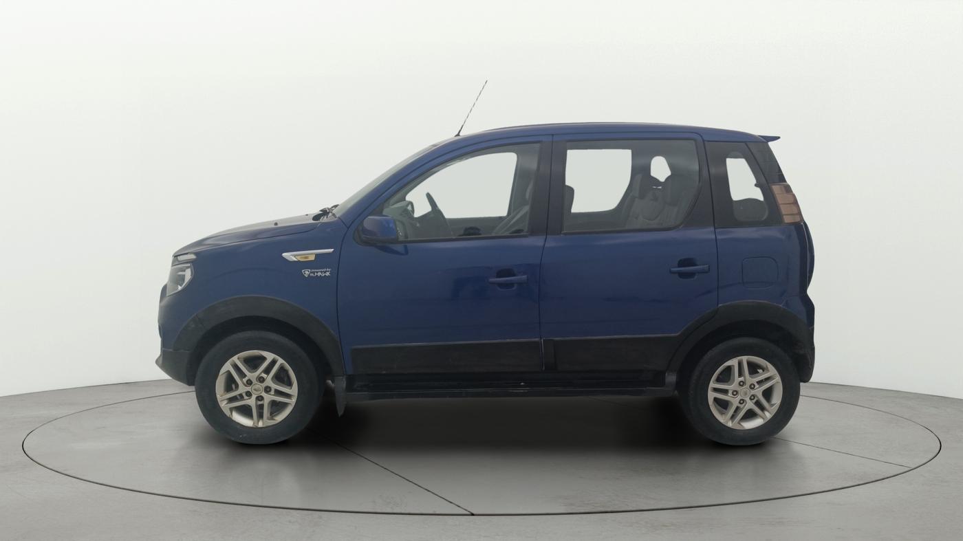 2016 Mahindra NUVOSPORT N8 AMT, Diesel, Automatic, 56,522 km, Left Side