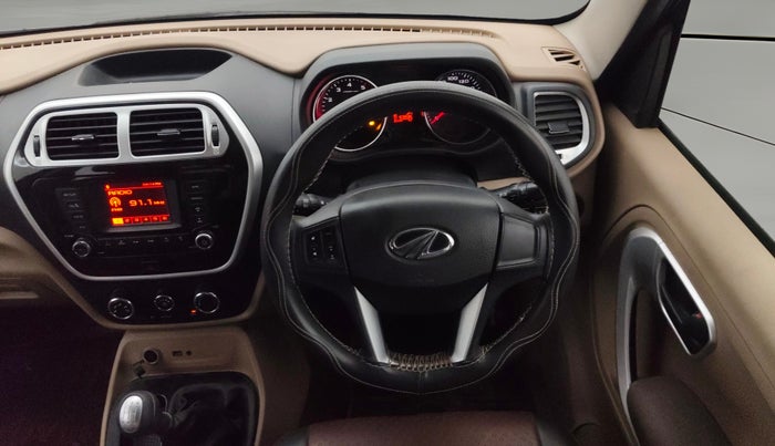 2016 Mahindra TUV300 T8, Diesel, Manual, 53,007 km, Steering Wheel Close Up