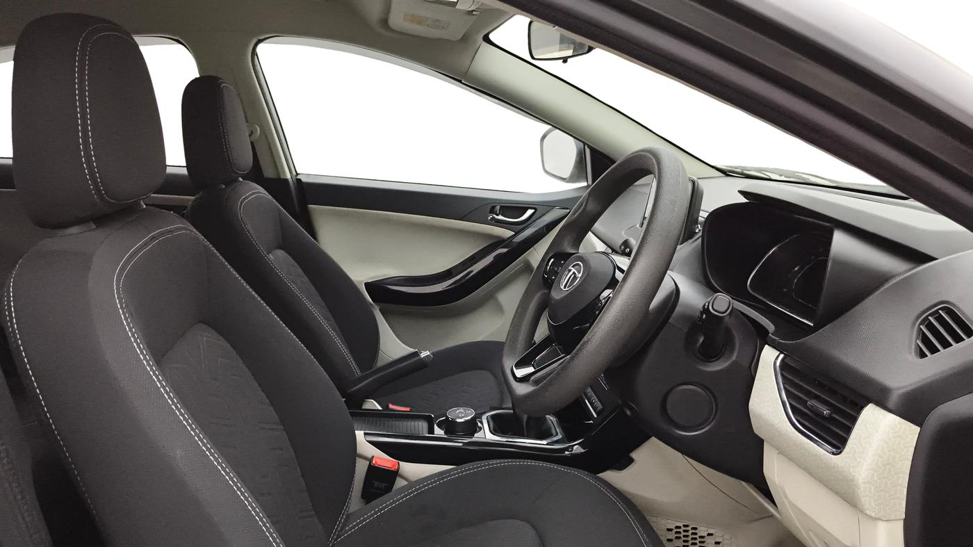 2022 Tata NEXON XZ PLUS PETROL, Petrol, Manual, 50,400 km, Right Side Front Door Cabin