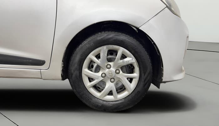 2017 Hyundai Grand i10 MAGNA 1.2 KAPPA VTVT, Petrol, Manual, 35,101 km, Right Front Wheel