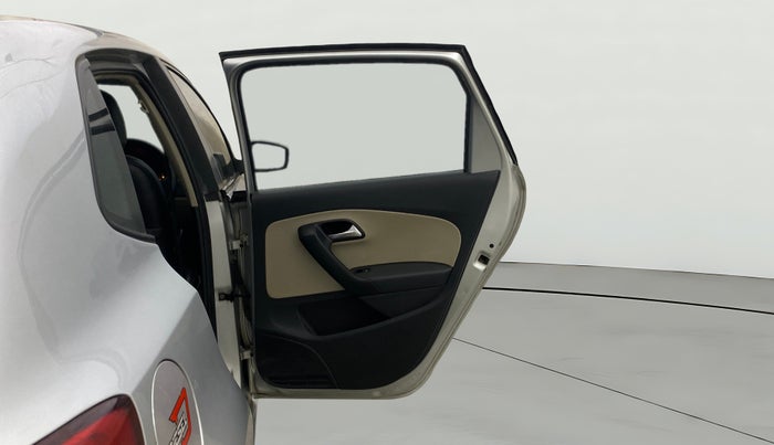 2014 Volkswagen Polo COMFORTLINE 1.5L, Diesel, Manual, 1,13,971 km, RHS Rear Door