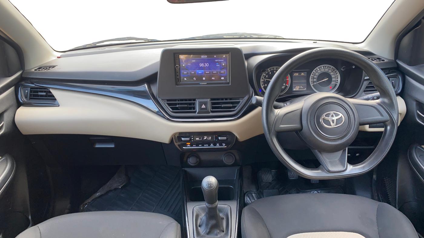 2022 Toyota Glanza E, Petrol, Manual, 23,917 km, Dashboard