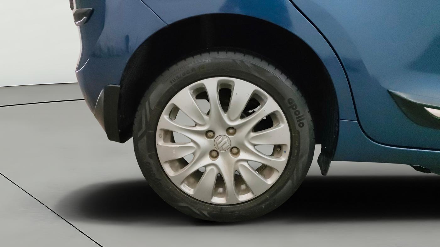 2017 Maruti Baleno ZETA PETROL 1.2, Petrol, Manual, 38,462 km, Right Rear Wheel