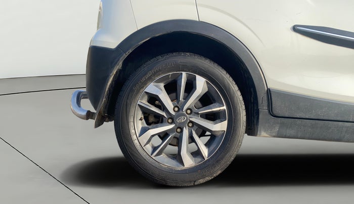 2022 Mahindra XUV300 W8 (O) 1.2 PETROL, Petrol, Manual, 80,884 km, Right Rear Wheel