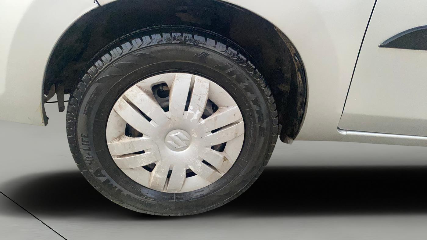 2016 Maruti Alto 800 VXI, Petrol, Manual, 55,916 km, Left Front Wheel