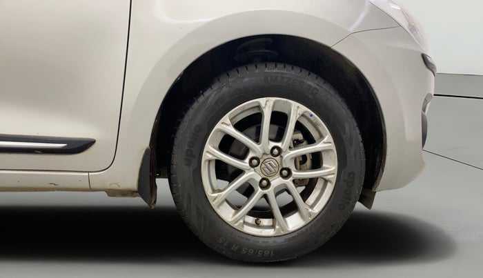 2021 Maruti Swift ZXI, Petrol, Manual, 54,043 km, Right Front Wheel