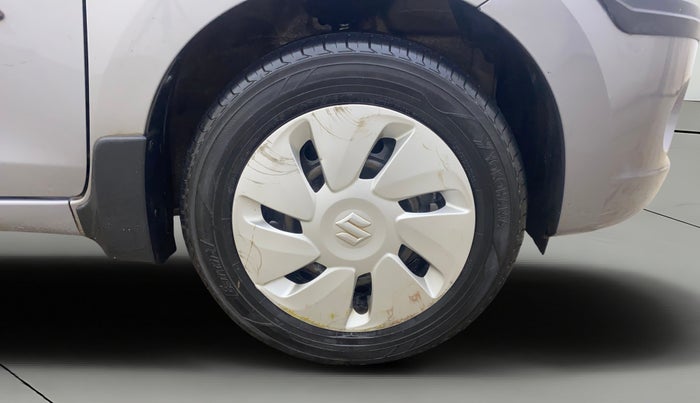 2014 Maruti Celerio ZXI, Petrol, Manual, 77,885 km, Right Front Wheel