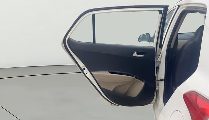 2015 Hyundai Grand i10 SPORTZ 1.2 KAPPA VTVT, Petrol, Manual, 60,718 km, LHS Rear Door