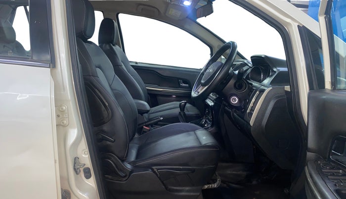 2017 Tata Hexa XT 4X2 6 STR, Diesel, Manual, 66,821 km, Right Side Front Door Cabin
