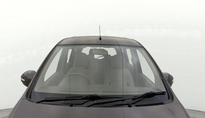 2017 Maruti Ertiga ZXI, Petrol, Manual, 28,278 km, Front Windshield