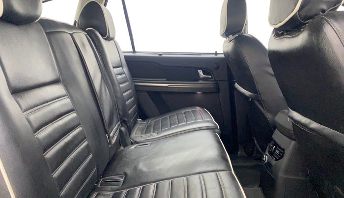 2018 Tata Hexa XMA 4X2 7 STR, Diesel, Automatic, 47,569 km, Right Side Rear Door Cabin