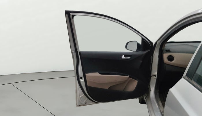 2017 Hyundai Xcent S 1.2, Petrol, Manual, 86,838 km, LHS Front Door