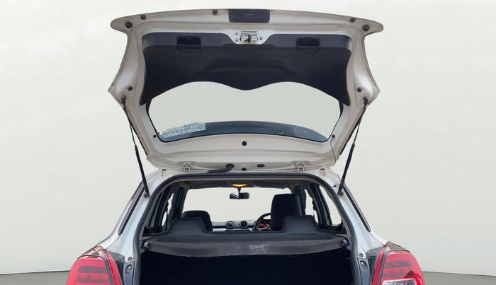 2021 Maruti Swift VXI, Petrol, Manual, 1,24,239 km, Boot Door Open